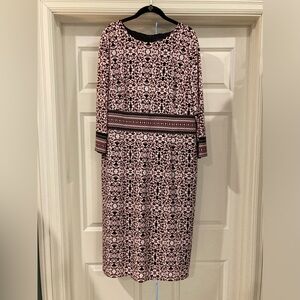 Liz Claiborne dress size 18 color, red white and blue. Great for work.